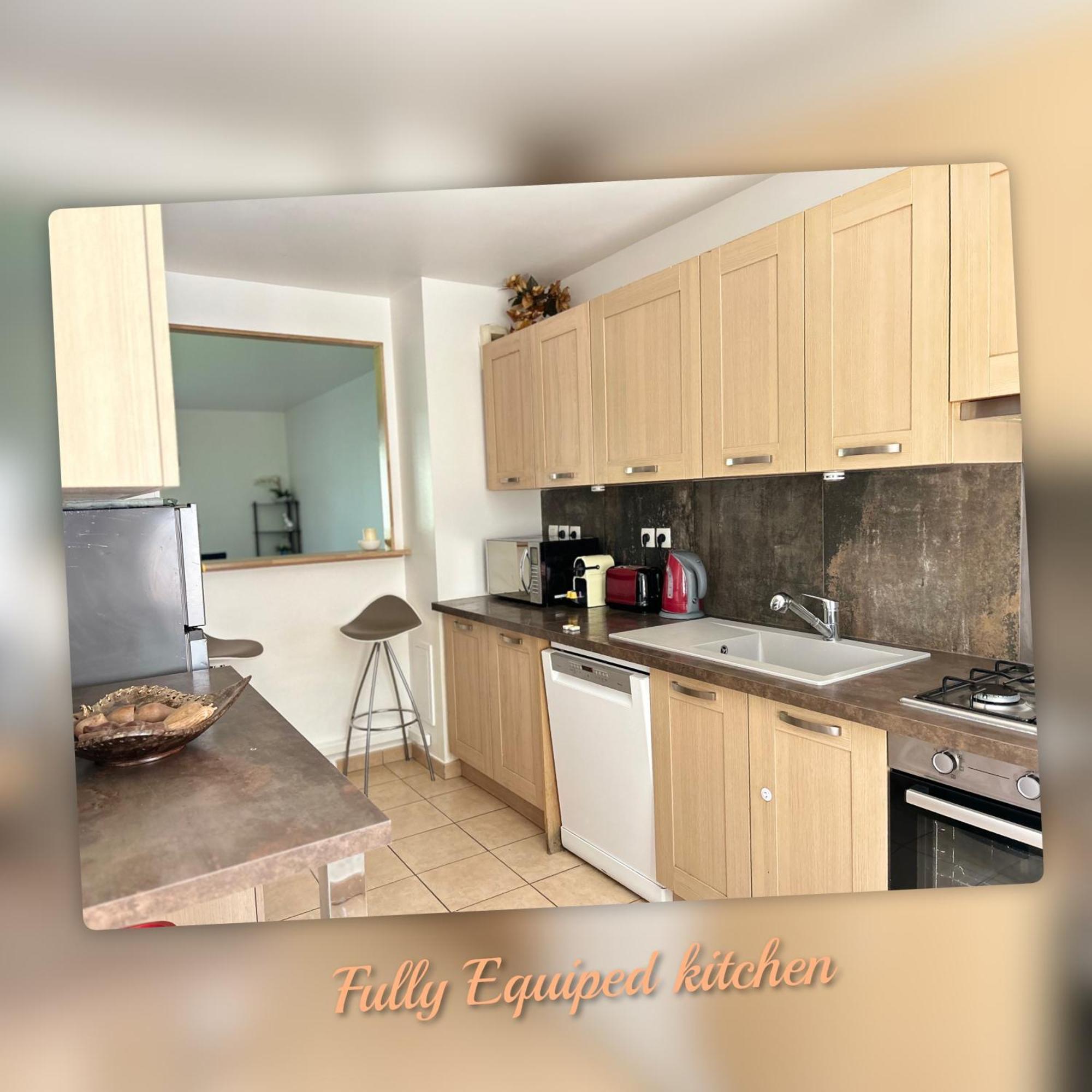 Le Duplex Chessy - 15Min From Disneyland - 2 Private Parkings - Garden - Kingsize & Queensize Bed - Supermarket Behind The House ภายนอก รูปภาพ